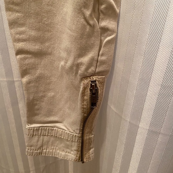 Express stretch khaki pants - Picture 3 of 4